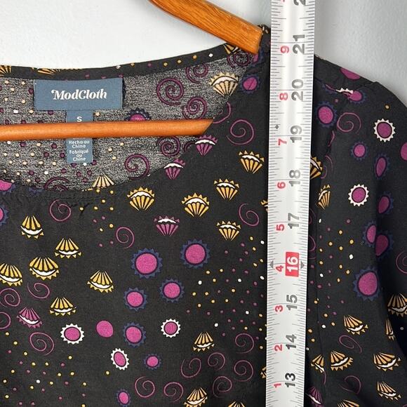 ModCloth floral tie sleeve blouse size small - Picture 7 of 8